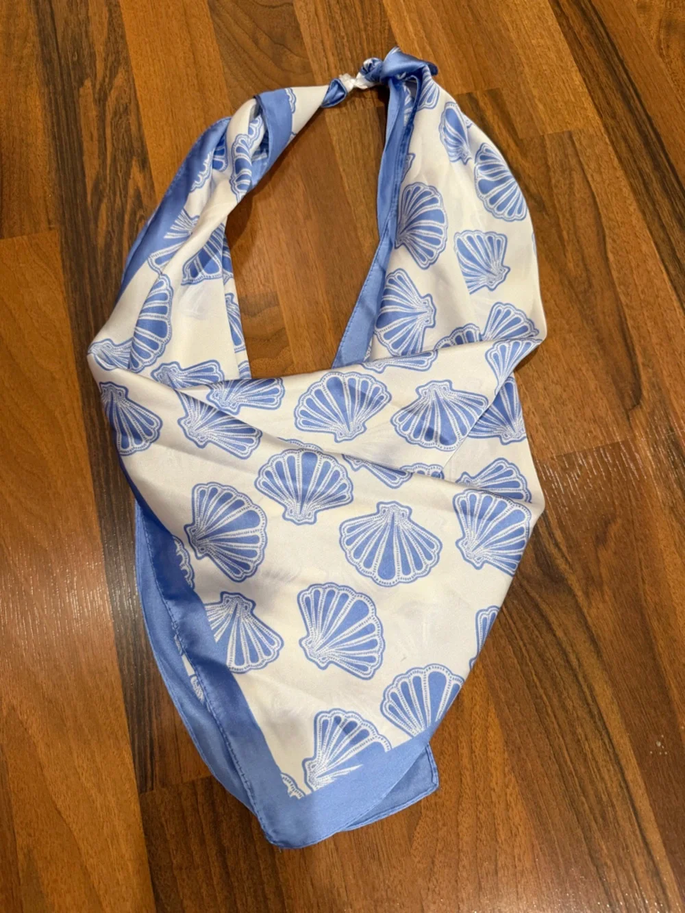 Blue Shell Print Lightweight Scarf - Picture 6 of 6